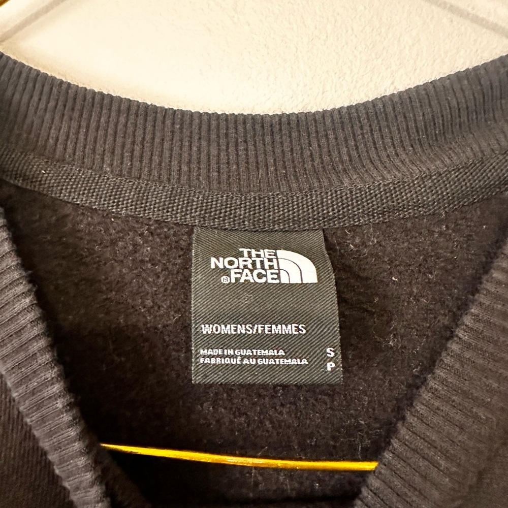 The North Face Black crop top - Picture 3 of 4